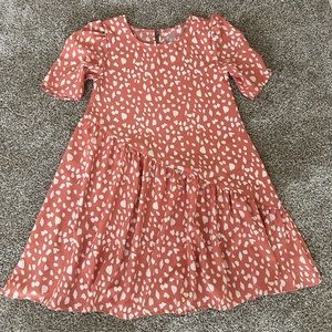 Beautiful summery dress for girls.